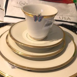 LENOX FINE BONE CHINA